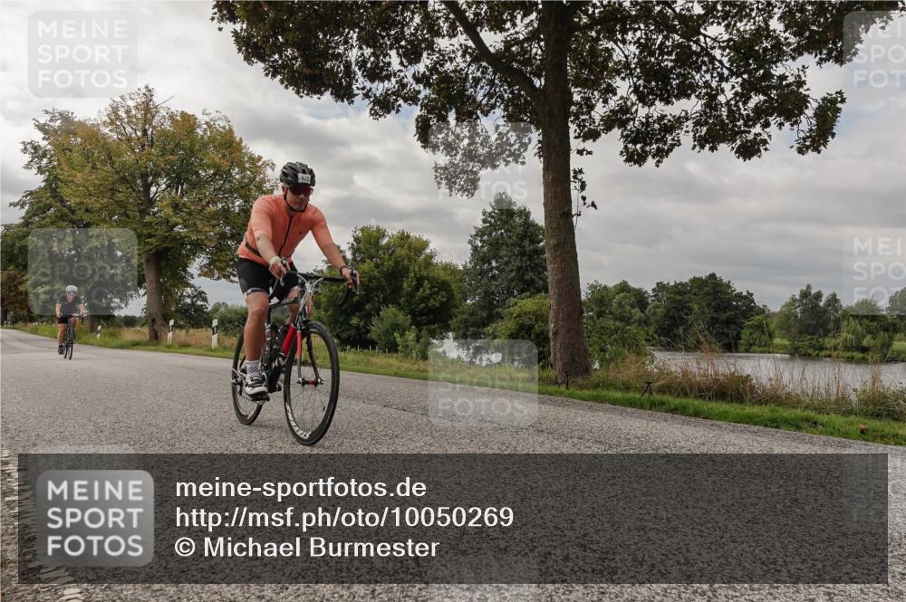 30.08.2026 - Elbe Triathlon Hamburg Michael Burmester http://msf.ph/oto/10050269 30.08.2026 09:59:15 Radfahren 452, 472, 495, 934 meine-sportfotos.de
