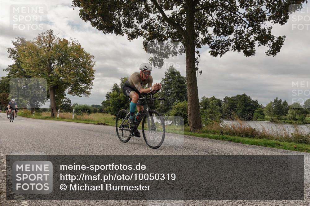 30.08.2026 - Elbe Triathlon Hamburg Michael Burmester http://msf.ph/oto/10050319 30.08.2026 09:59:59 Radfahren 248, 394, 467, 547, 697, 874, 900, 947, 958 meine-sportfotos.de