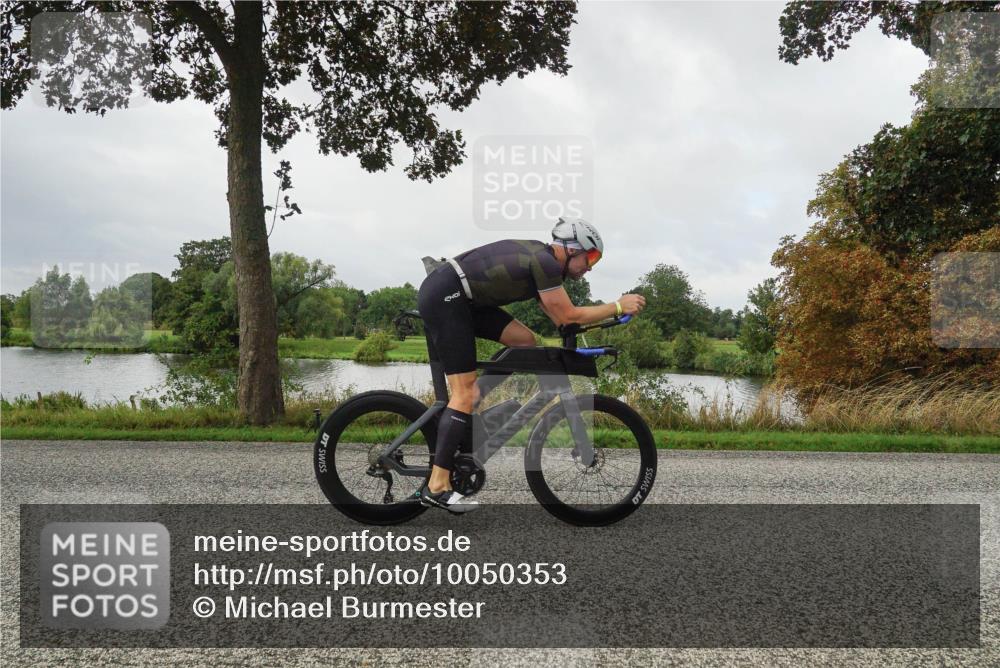 30.08.2026 - Elbe Triathlon Hamburg Michael Burmester http://msf.ph/oto/10050353 30.08.2026 09:43:39 Radfahren 264, 348, 656, 722, 746, 747 meine-sportfotos.de