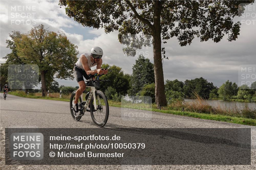30.08.2026 - Elbe Triathlon Hamburg Michael Burmester http://msf.ph/oto/10050379 30.08.2026 10:01:16 Radfahren 533, 556, 650, 700, 864 meine-sportfotos.de
