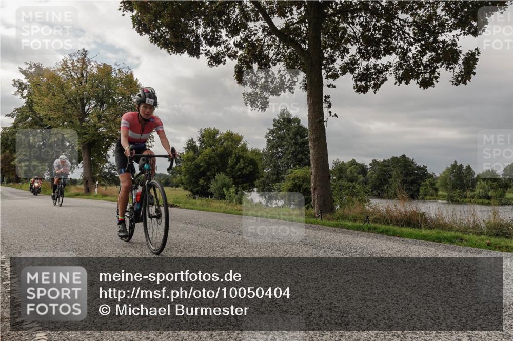 30.08.2026 - Elbe Triathlon Hamburg Michael Burmester http://msf.ph/oto/10050404 30.08.2026 10:01:41 Radfahren 566, 620, 651, 975 meine-sportfotos.de