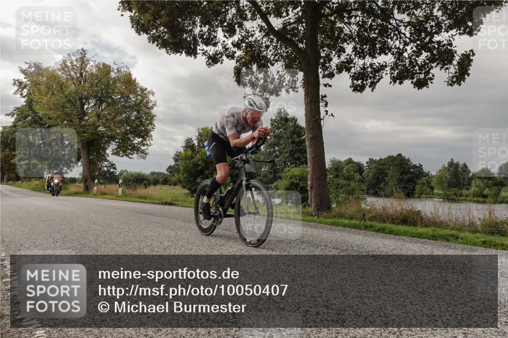 30.08.2026 - Elbe Triathlon Hamburg Michael Burmester http://msf.ph/oto/10050407 30.08.2026 10:01:42 Radfahren 546, 566, 620, 651, 975 meine-sportfotos.de
