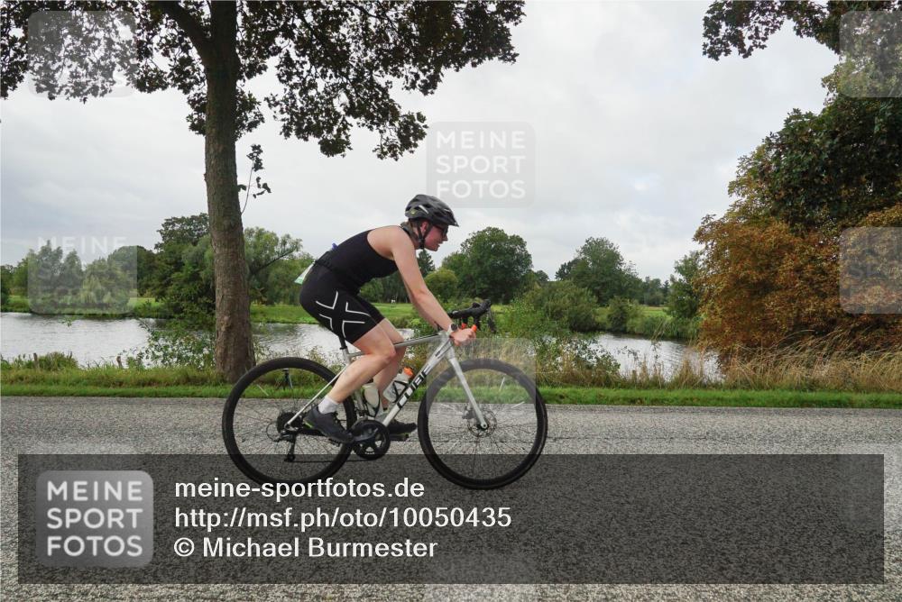 30.08.2026 - Elbe Triathlon Hamburg Michael Burmester http://msf.ph/oto/10050435 30.08.2026 09:44:16 Radfahren 248, 317, 556, 750, 752, 831, 866 meine-sportfotos.de
