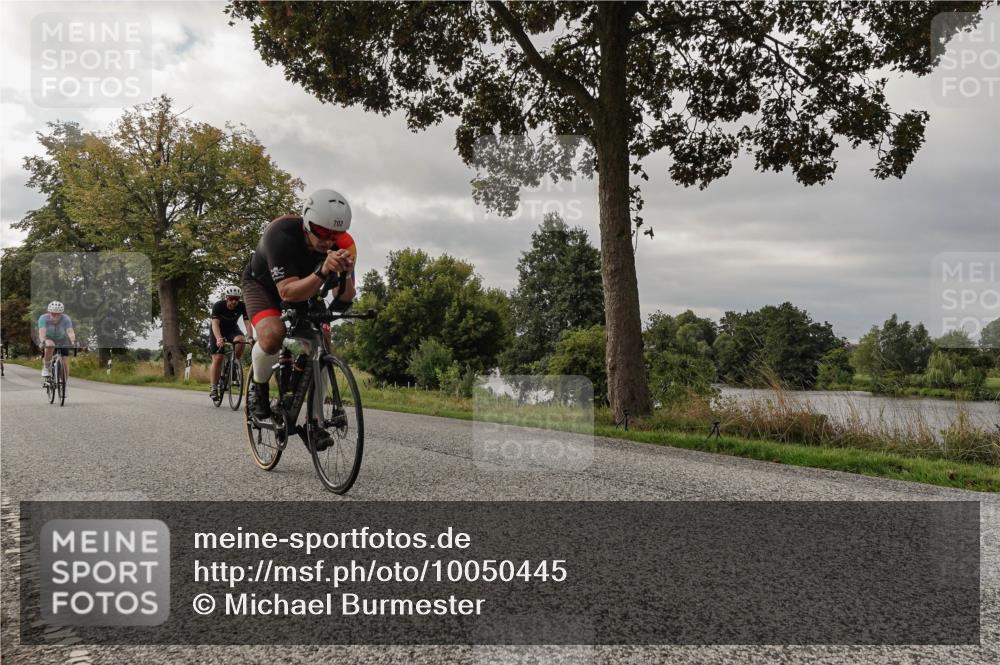 30.08.2026 - Elbe Triathlon Hamburg Michael Burmester http://msf.ph/oto/10050445 30.08.2026 10:02:12 Radfahren 414, 459, 552, 622, 702, 915 meine-sportfotos.de