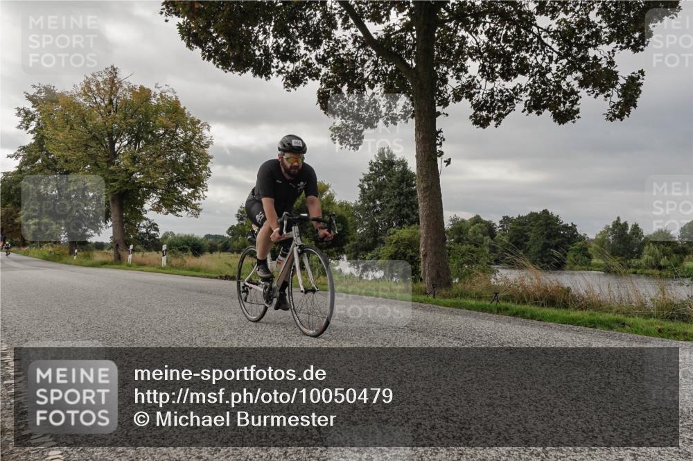 30.08.2026 - Elbe Triathlon Hamburg Michael Burmester http://msf.ph/oto/10050479 30.08.2026 10:02:49 Radfahren 493, 598, 662, 670, 674, 862, 870 meine-sportfotos.de