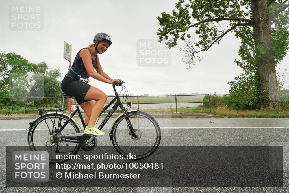 30.08.2026 - Elbe Triathlon Hamburg Michael Burmester http://msf.ph/oto/10050481 30.08.2026 15:47:05 Radfahren  meine-sportfotos.de