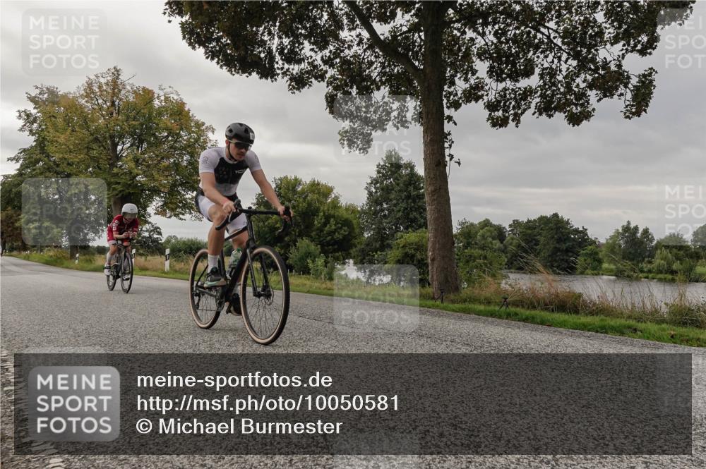 30.08.2026 - Elbe Triathlon Hamburg Michael Burmester http://msf.ph/oto/10050581 30.08.2026 10:04:01 Radfahren 521, 847, 953 meine-sportfotos.de