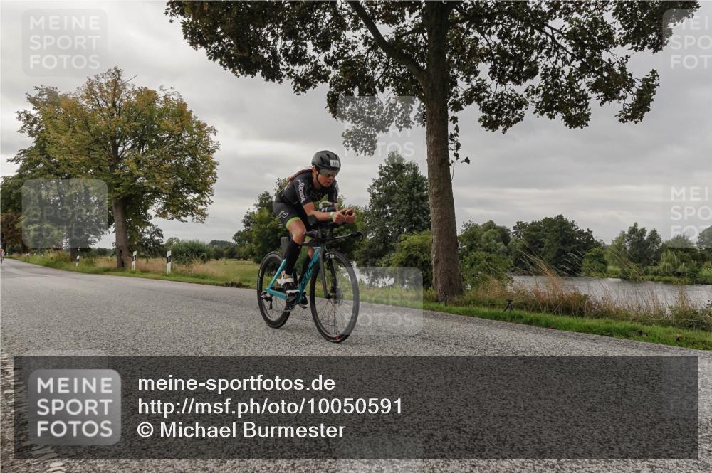 30.08.2026 - Elbe Triathlon Hamburg Michael Burmester http://msf.ph/oto/10050591 30.08.2026 10:04:13 Radfahren 597, 766, 818, 844, 948, 952 meine-sportfotos.de