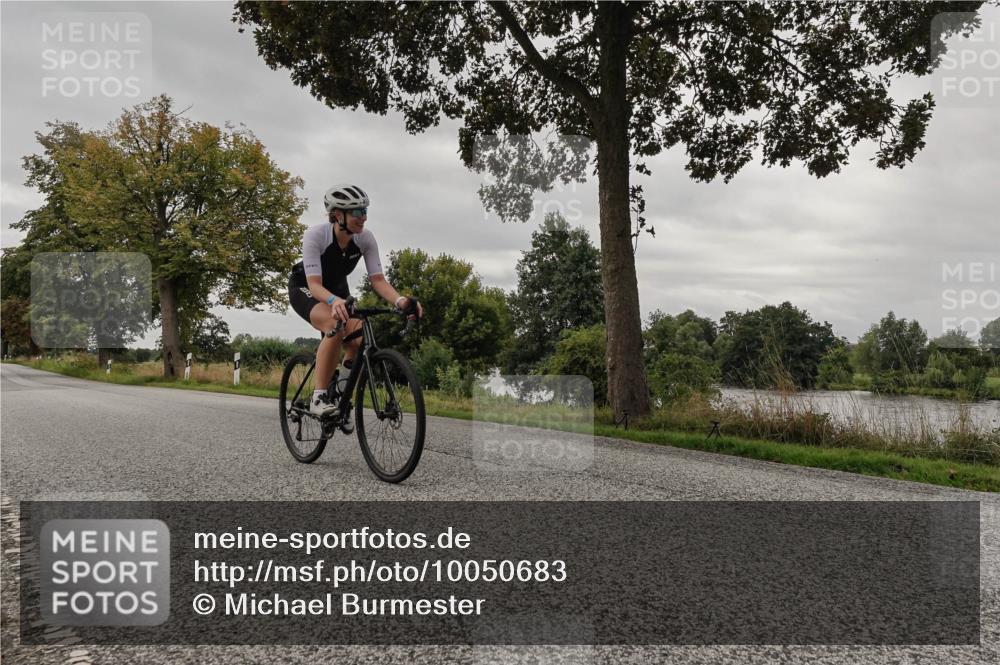 30.08.2026 - Elbe Triathlon Hamburg Michael Burmester http://msf.ph/oto/10050683 30.08.2026 10:05:47 Radfahren 786, 793, 817, 894, 941 meine-sportfotos.de