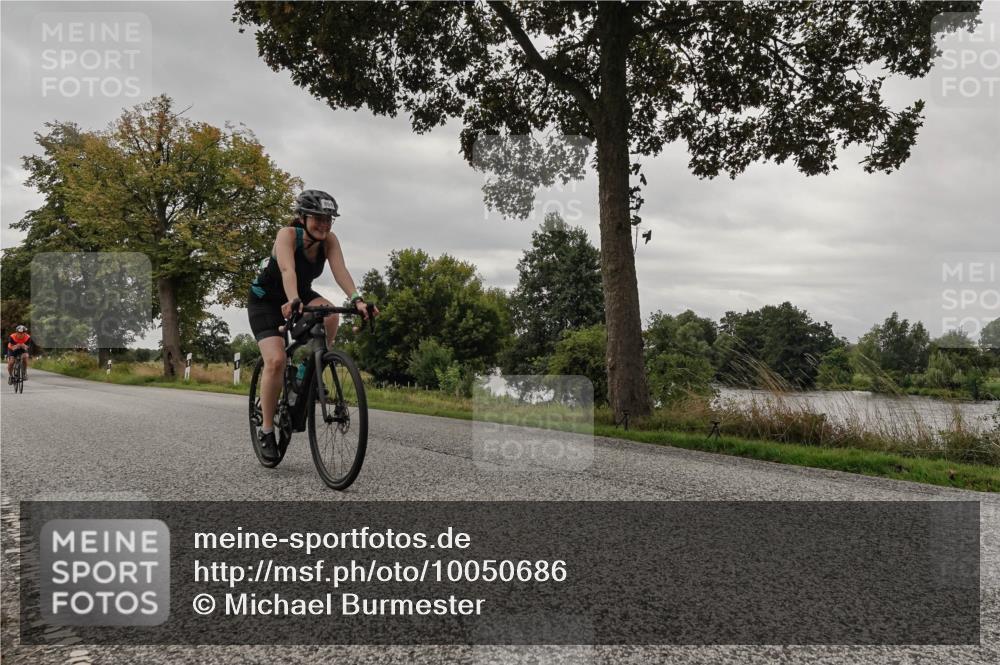 30.08.2026 - Elbe Triathlon Hamburg Michael Burmester http://msf.ph/oto/10050686 30.08.2026 10:05:51 Radfahren 542, 786, 894 meine-sportfotos.de