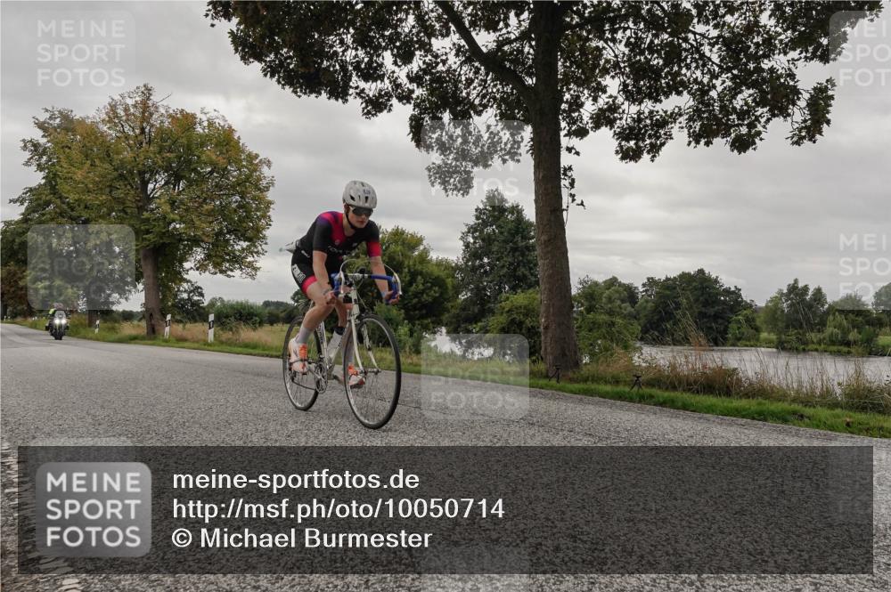 30.08.2026 - Elbe Triathlon Hamburg Michael Burmester http://msf.ph/oto/10050714 30.08.2026 10:06:20 Radfahren 687, 715, 806, 816 meine-sportfotos.de