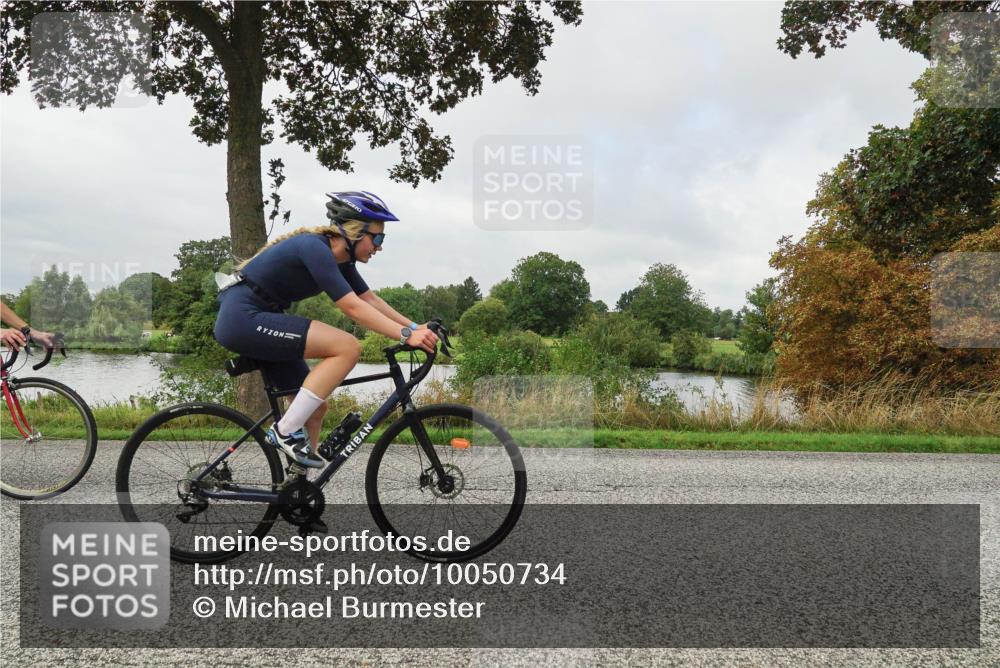 30.08.2026 - Elbe Triathlon Hamburg Michael Burmester http://msf.ph/oto/10050734 30.08.2026 09:46:22 Radfahren 343, 375, 412, 414, 484, 493, 546, 568, 577, 650, 651, 691, 718, 725, 782, 812 meine-sportfotos.de