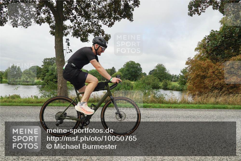 30.08.2026 - Elbe Triathlon Hamburg Michael Burmester http://msf.ph/oto/10050765 30.08.2026 09:46:36 Radfahren 369, 426, 460, 675, 699, 818 meine-sportfotos.de