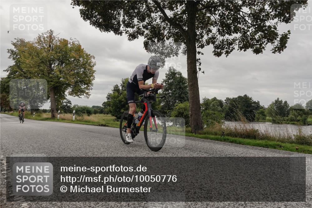 30.08.2026 - Elbe Triathlon Hamburg Michael Burmester http://msf.ph/oto/10050776 30.08.2026 10:07:11 Radfahren 663, 761 meine-sportfotos.de
