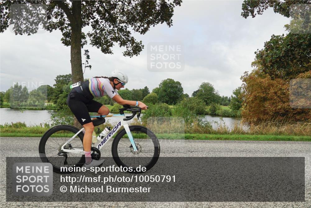30.08.2026 - Elbe Triathlon Hamburg Michael Burmester http://msf.ph/oto/10050791 30.08.2026 09:46:52 Radfahren 672, 774, 795, 796, 805, 844, 870, 873 meine-sportfotos.de