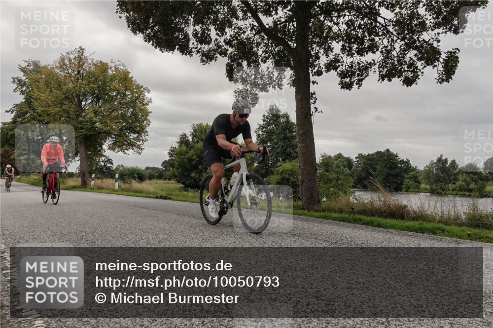 30.08.2026 - Elbe Triathlon Hamburg Michael Burmester http://msf.ph/oto/10050793 30.08.2026 10:07:31 Radfahren 492, 573, 739, 775, 903, 936, 982 meine-sportfotos.de