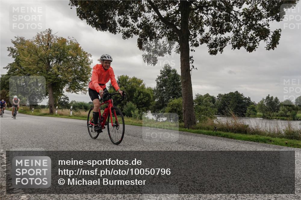 30.08.2026 - Elbe Triathlon Hamburg Michael Burmester http://msf.ph/oto/10050796 30.08.2026 10:07:32 Radfahren 492, 573, 739, 773, 775, 936, 982 meine-sportfotos.de