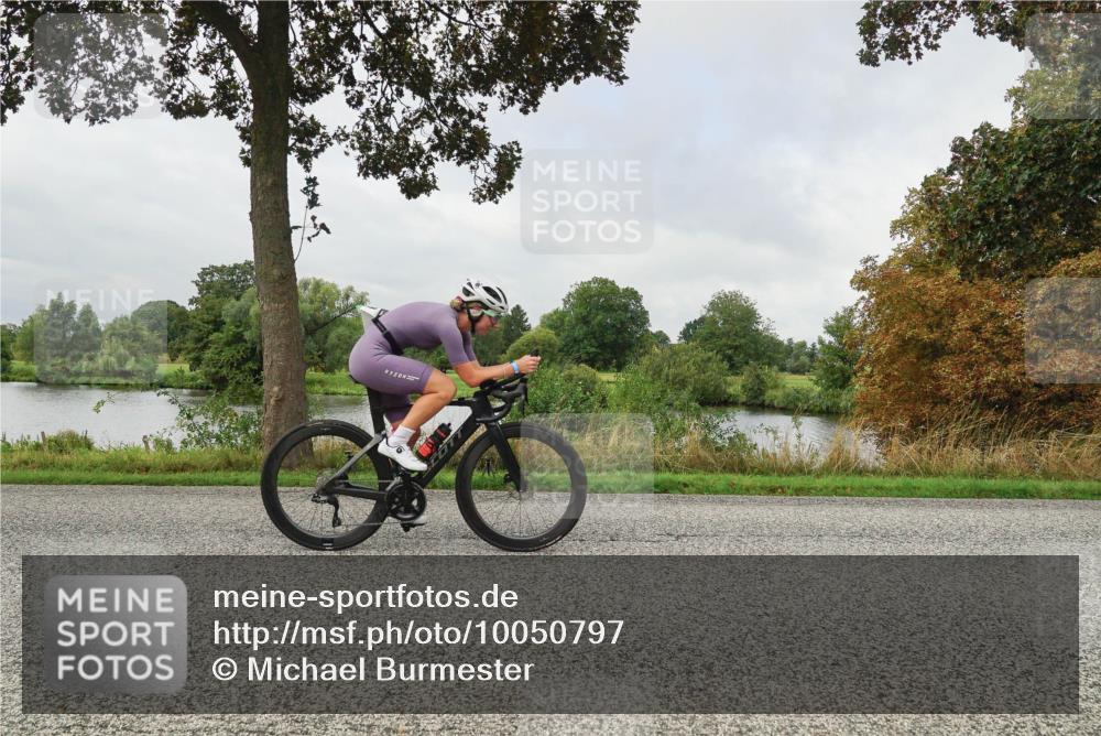 30.08.2026 - Elbe Triathlon Hamburg Michael Burmester http://msf.ph/oto/10050797 30.08.2026 09:46:56 Radfahren 572, 672, 774, 824, 870 meine-sportfotos.de