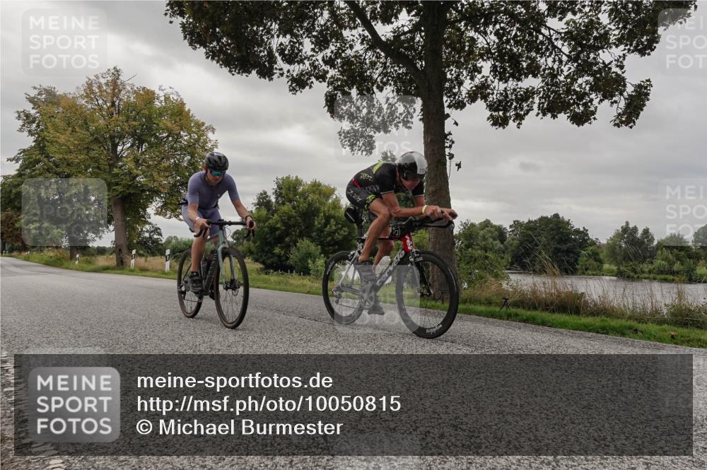30.08.2026 - Elbe Triathlon Hamburg Michael Burmester http://msf.ph/oto/10050815 30.08.2026 10:07:40 Radfahren 554, 735, 739, 773 meine-sportfotos.de