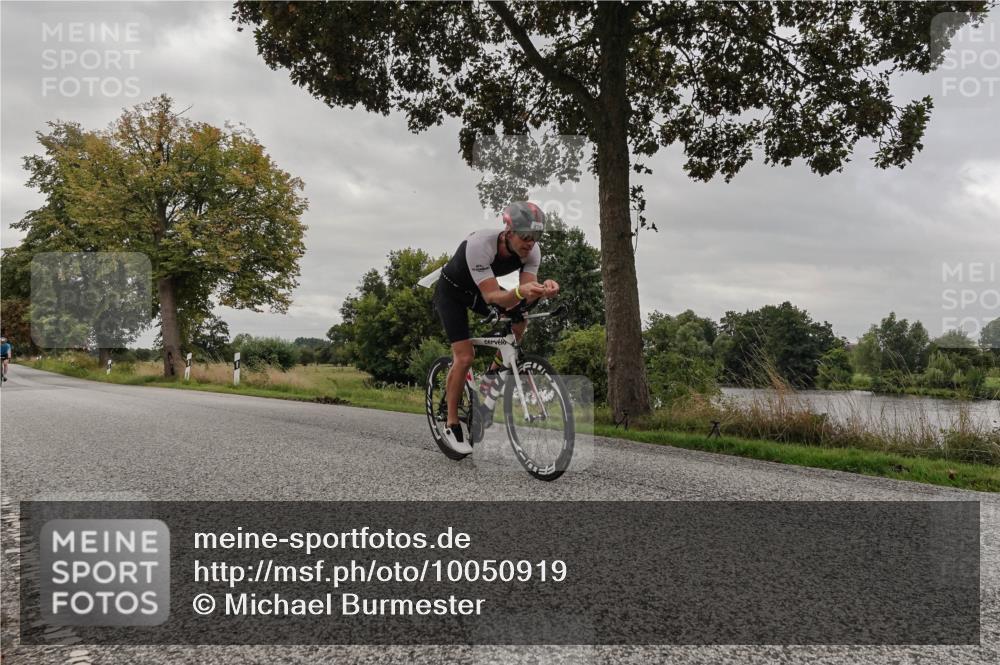 30.08.2026 - Elbe Triathlon Hamburg Michael Burmester http://msf.ph/oto/10050919 30.08.2026 10:08:39 Radfahren 509, 634, 676, 686, 709, 736, 834, 889, 908 meine-sportfotos.de