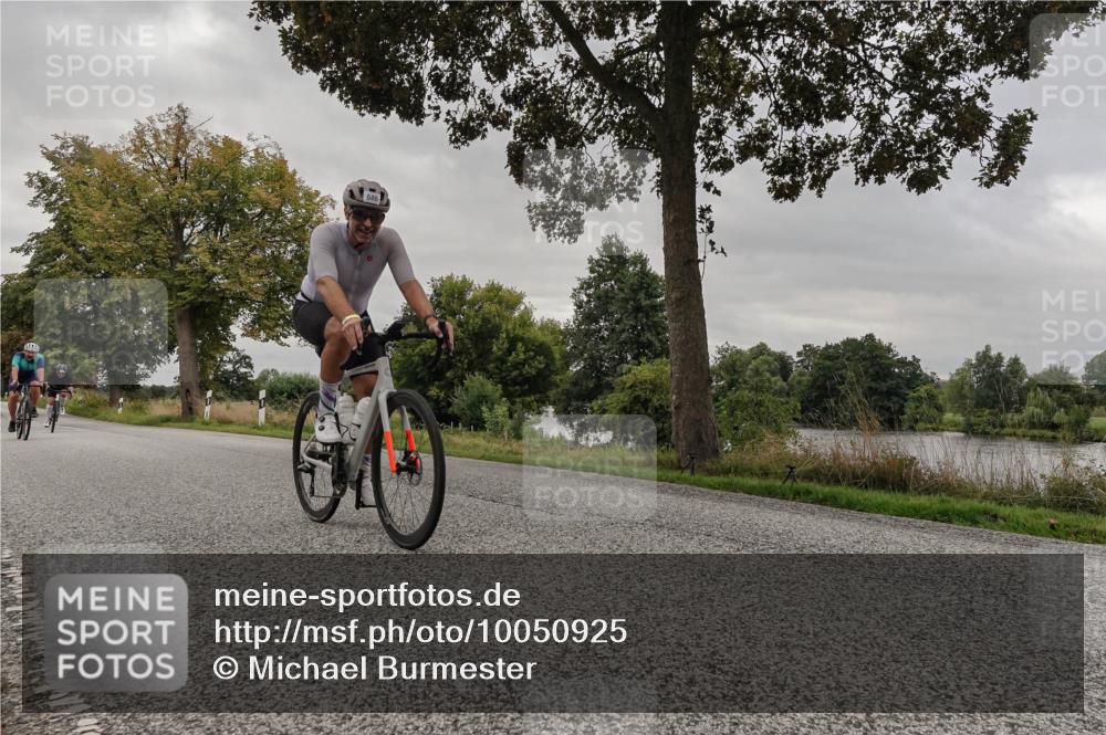 30.08.2026 - Elbe Triathlon Hamburg Michael Burmester http://msf.ph/oto/10050925 30.08.2026 10:08:43 Radfahren 425, 634, 686, 709, 736, 792 meine-sportfotos.de