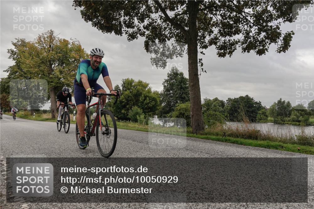 30.08.2026 - Elbe Triathlon Hamburg Michael Burmester http://msf.ph/oto/10050929 30.08.2026 10:08:45 Radfahren 425, 634, 686, 709, 736, 792 meine-sportfotos.de
