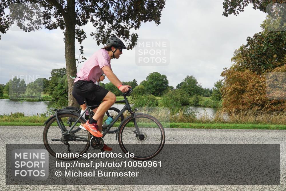 30.08.2026 - Elbe Triathlon Hamburg Michael Burmester http://msf.ph/oto/10050961 30.08.2026 09:49:23 Radfahren 329, 391, 405, 476, 509, 597, 766 meine-sportfotos.de