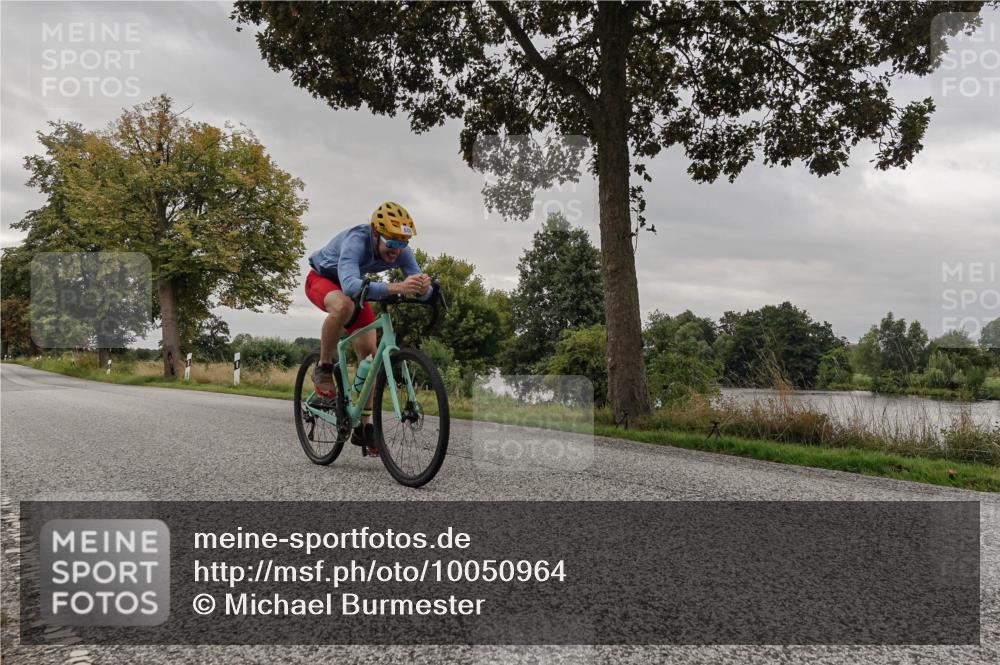 30.08.2026 - Elbe Triathlon Hamburg Michael Burmester http://msf.ph/oto/10050964 30.08.2026 10:09:07 Radfahren 431, 600, 712, 854 meine-sportfotos.de