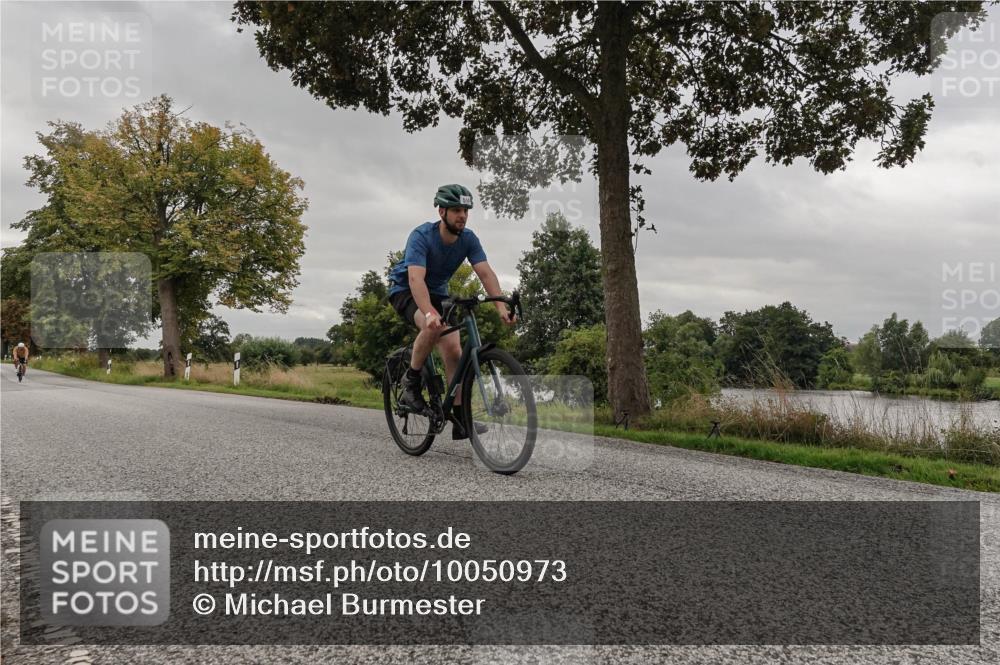 30.08.2026 - Elbe Triathlon Hamburg Michael Burmester http://msf.ph/oto/10050973 30.08.2026 10:09:16 Radfahren 443, 514, 854, 860, 861 meine-sportfotos.de