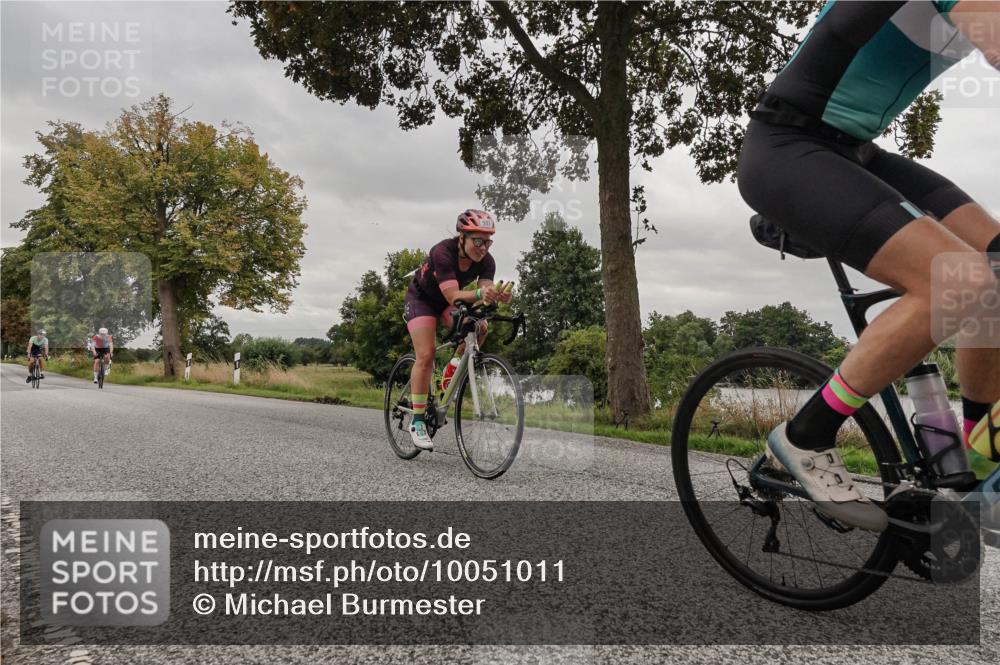 30.08.2026 - Elbe Triathlon Hamburg Michael Burmester http://msf.ph/oto/10051011 30.08.2026 10:09:54 Radfahren 529, 570, 690, 858, 937, 967 meine-sportfotos.de
