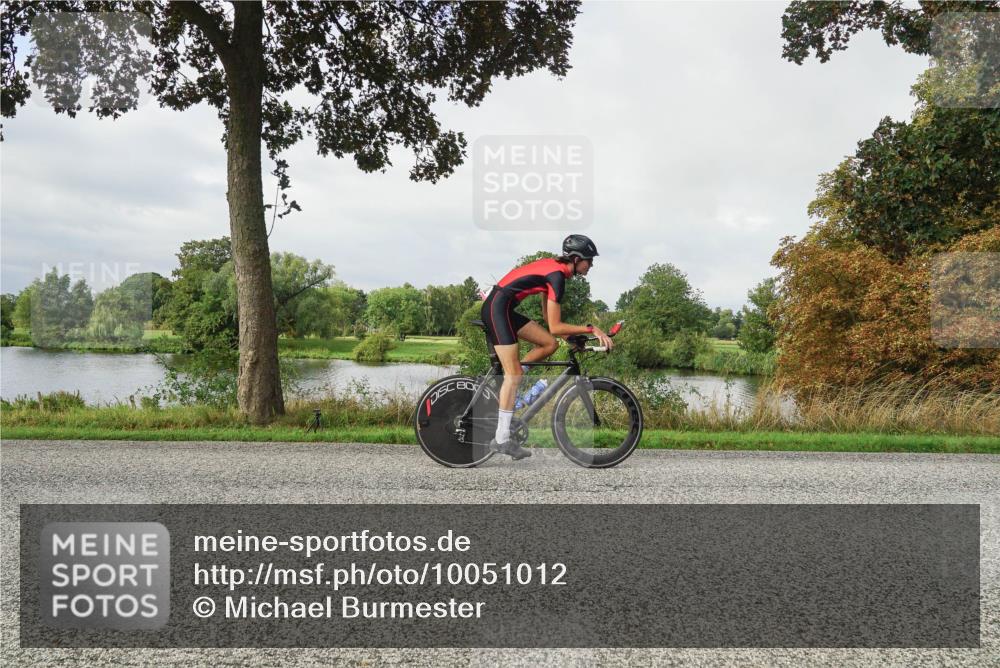 30.08.2026 - Elbe Triathlon Hamburg Michael Burmester http://msf.ph/oto/10051012 30.08.2026 09:49:59 Radfahren 282, 346, 458, 483, 542, 715, 794, 854 meine-sportfotos.de