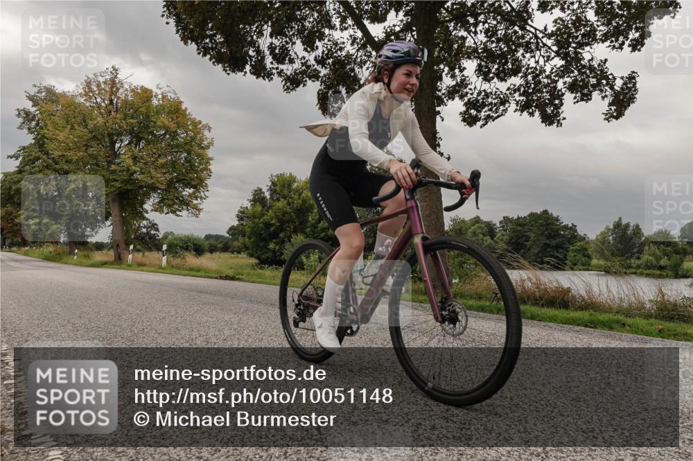 30.08.2026 - Elbe Triathlon Hamburg Michael Burmester http://msf.ph/oto/10051148 30.08.2026 10:11:43 Radfahren 538, 575, 576, 678, 907 meine-sportfotos.de