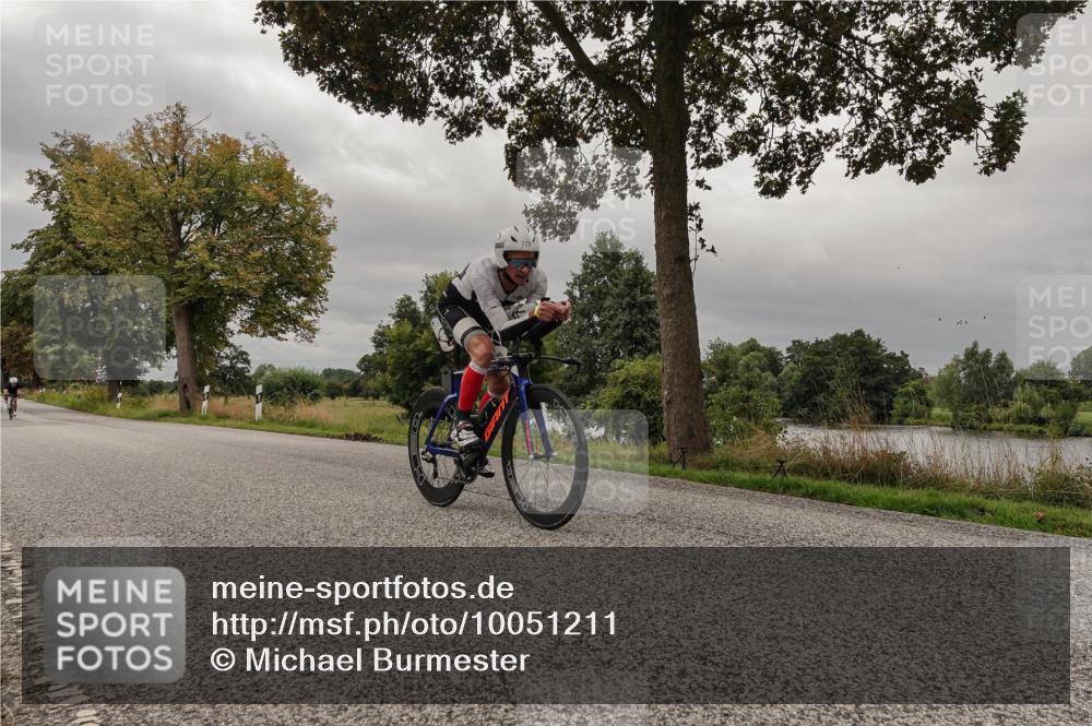 30.08.2026 - Elbe Triathlon Hamburg Michael Burmester http://msf.ph/oto/10051211 30.08.2026 10:12:44 Radfahren 410, 779, 983 meine-sportfotos.de