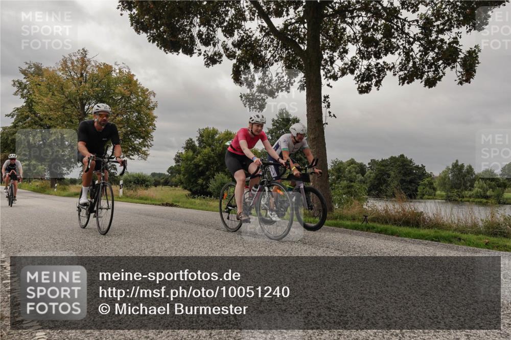 30.08.2026 - Elbe Triathlon Hamburg Michael Burmester http://msf.ph/oto/10051240 30.08.2026 10:13:02 Radfahren 441, 537, 664, 722, 728, 797, 872, 883 meine-sportfotos.de