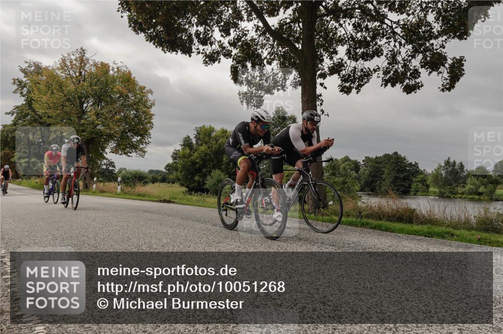 30.08.2026 - Elbe Triathlon Hamburg Michael Burmester http://msf.ph/oto/10051268 30.08.2026 10:13:25 Radfahren 505, 526, 619, 643, 752, 887 meine-sportfotos.de
