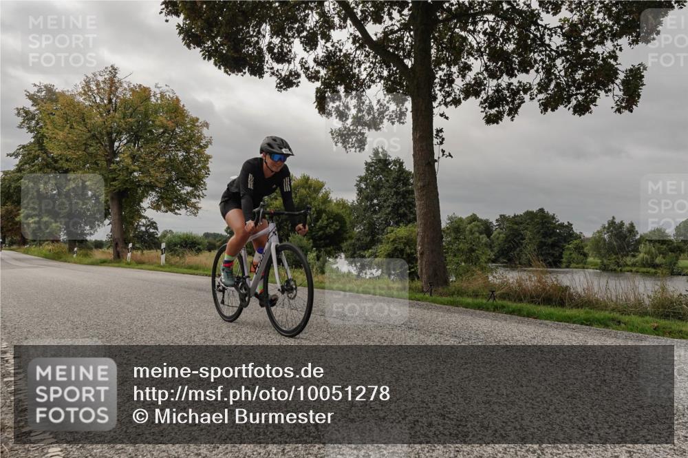 30.08.2026 - Elbe Triathlon Hamburg Michael Burmester http://msf.ph/oto/10051278 30.08.2026 10:13:29 Radfahren 655, 752, 887, 926 meine-sportfotos.de