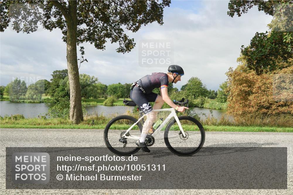 30.08.2026 - Elbe Triathlon Hamburg Michael Burmester http://msf.ph/oto/10051311 30.08.2026 09:54:09 Radfahren 497, 537, 560, 693, 710, 712 meine-sportfotos.de