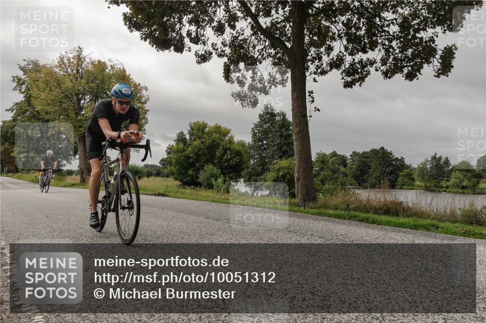 30.08.2026 - Elbe Triathlon Hamburg Michael Burmester http://msf.ph/oto/10051312 30.08.2026 10:14:02 Radfahren 585, 611, 646, 799, 881, 1896 meine-sportfotos.de