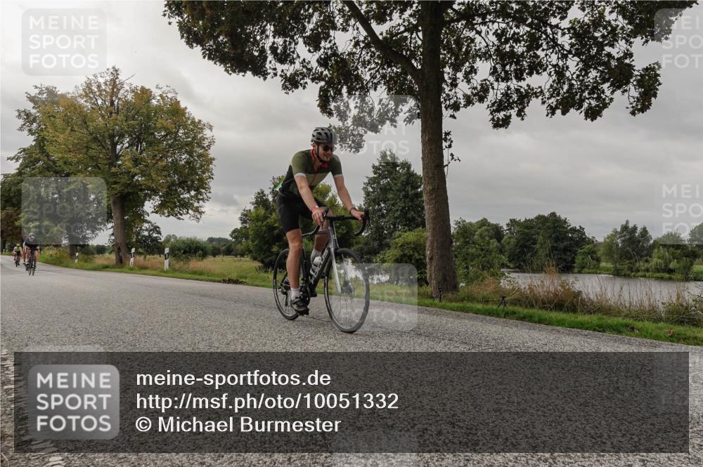 30.08.2026 - Elbe Triathlon Hamburg Michael Burmester http://msf.ph/oto/10051332 30.08.2026 10:14:27 Radfahren 506, 720, 750, 803, 838, 932, 944 meine-sportfotos.de