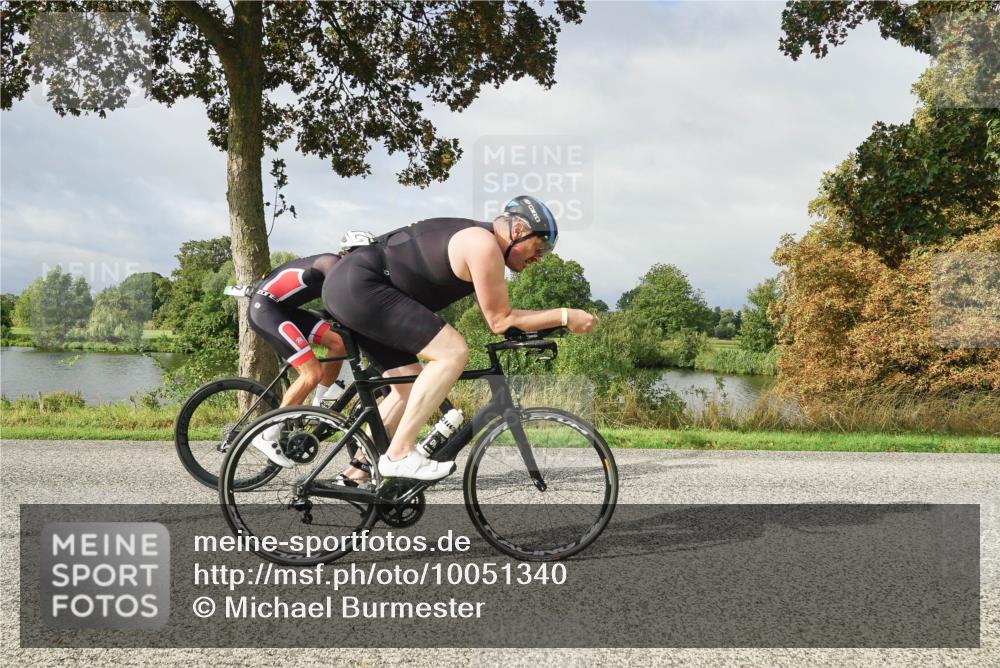30.08.2026 - Elbe Triathlon Hamburg Michael Burmester http://msf.ph/oto/10051340 30.08.2026 09:54:36 Radfahren 462, 676, 713, 856, 960 meine-sportfotos.de
