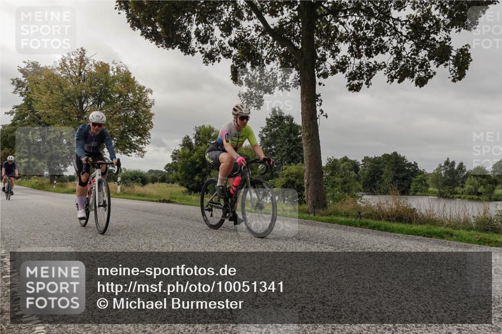 30.08.2026 - Elbe Triathlon Hamburg Michael Burmester http://msf.ph/oto/10051341 30.08.2026 10:14:32 Radfahren 506, 607, 750, 803, 918, 932, 944 meine-sportfotos.de