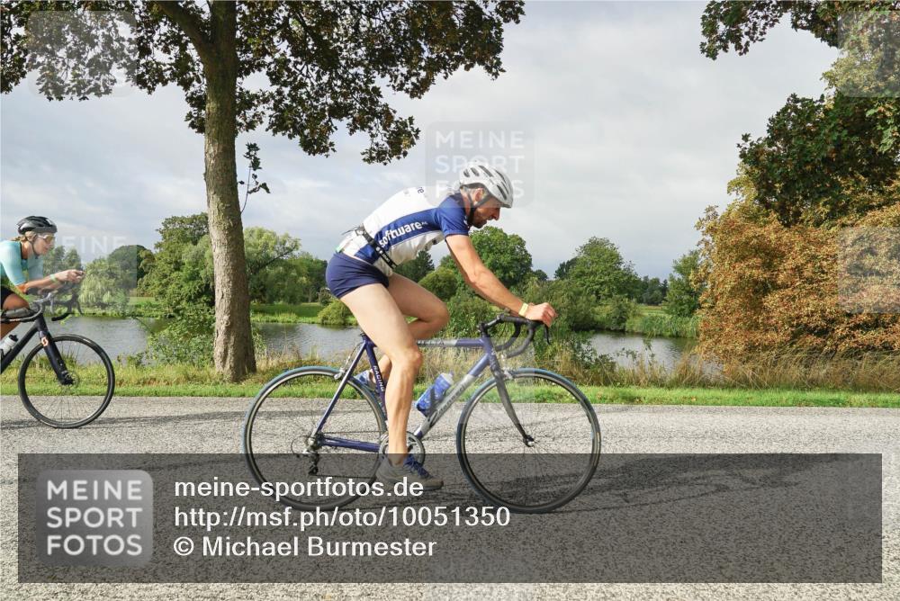 30.08.2026 - Elbe Triathlon Hamburg Michael Burmester http://msf.ph/oto/10051350 30.08.2026 09:54:45 Radfahren 400, 418, 541, 583, 648, 711, 911 meine-sportfotos.de