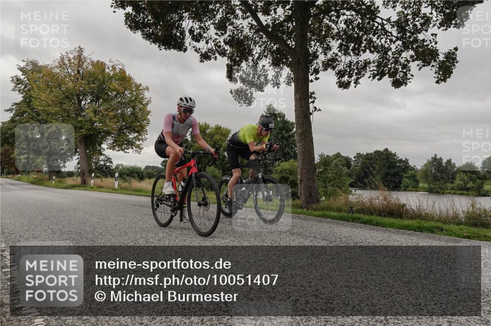 30.08.2026 - Elbe Triathlon Hamburg Michael Burmester http://msf.ph/oto/10051407 30.08.2026 10:15:31 Radfahren 513, 603, 699, 810 meine-sportfotos.de