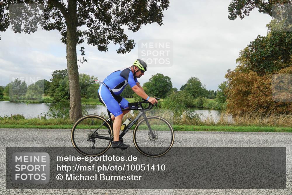 30.08.2026 - Elbe Triathlon Hamburg Michael Burmester http://msf.ph/oto/10051410 30.08.2026 09:55:35 Radfahren 289, 353, 441, 466, 557, 669, 742 meine-sportfotos.de
