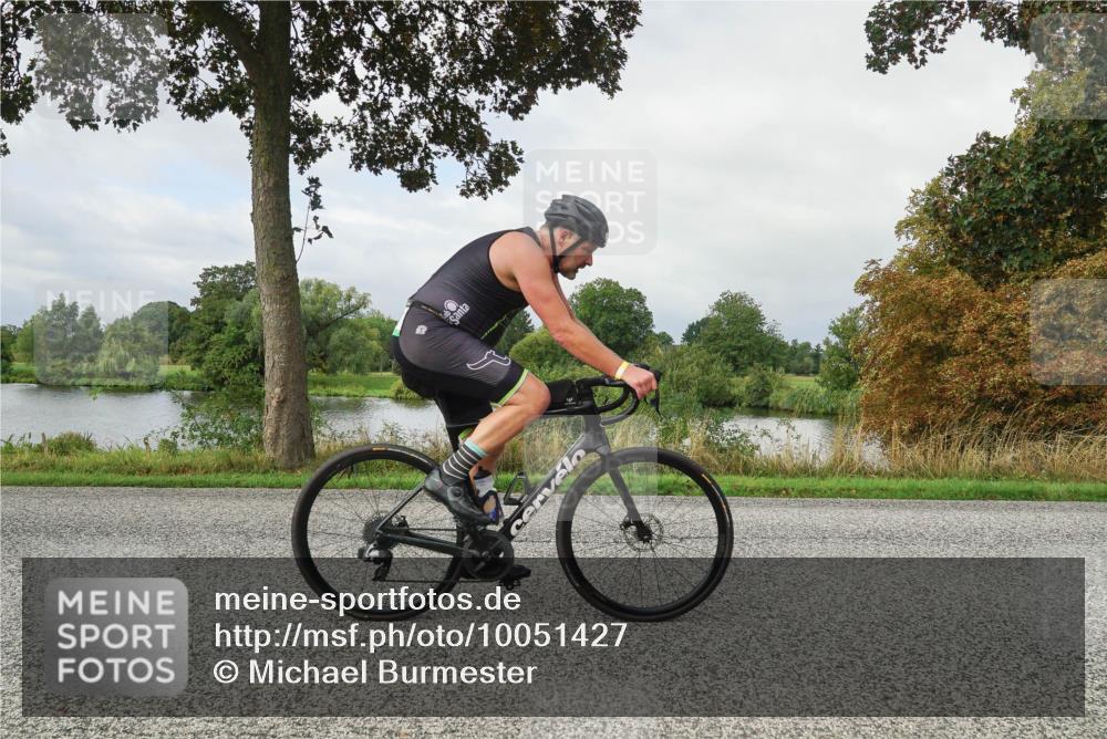 30.08.2026 - Elbe Triathlon Hamburg Michael Burmester http://msf.ph/oto/10051427 30.08.2026 09:55:47 Radfahren 352, 397, 479, 595, 621, 757, 820, 843, 872 meine-sportfotos.de