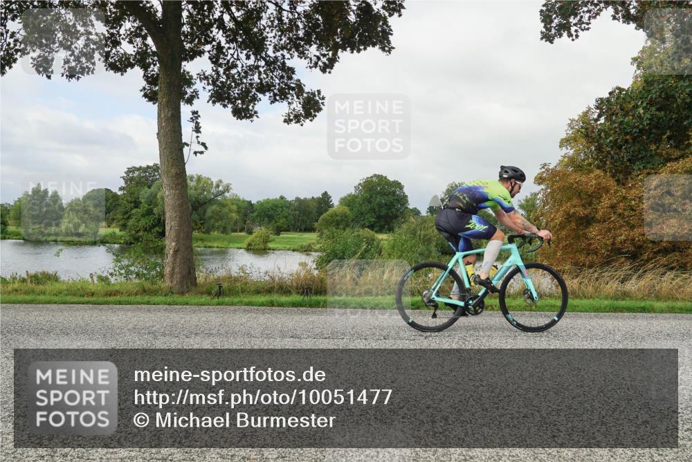 30.08.2026 - Elbe Triathlon Hamburg Michael Burmester http://msf.ph/oto/10051477 30.08.2026 09:56:16 Radfahren 451, 544, 626, 657, 797, 983 meine-sportfotos.de