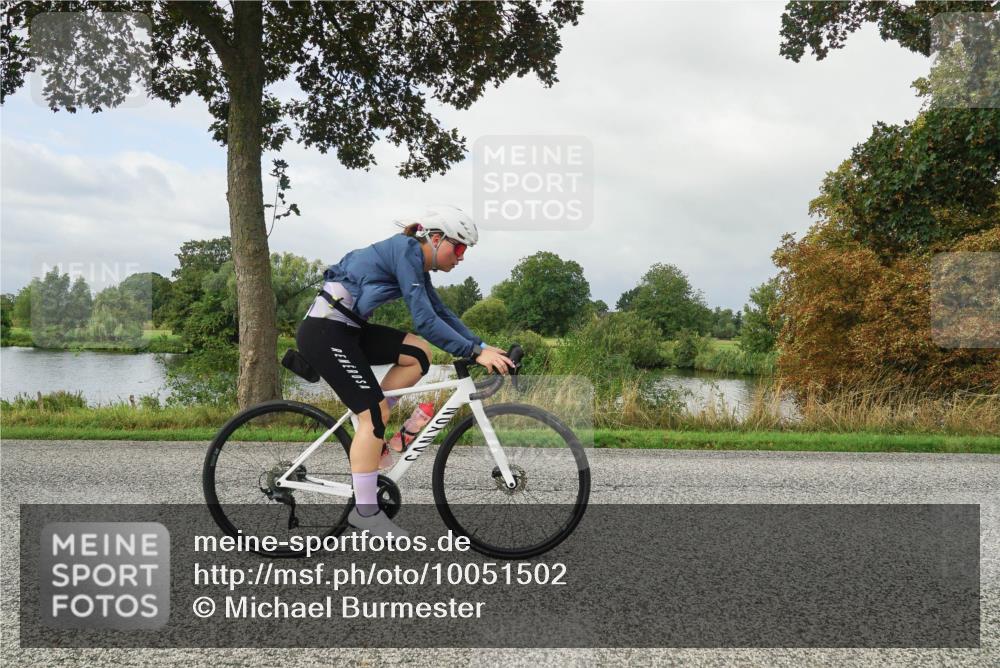 30.08.2026 - Elbe Triathlon Hamburg Michael Burmester http://msf.ph/oto/10051502 30.08.2026 09:56:42 Radfahren 643, 646, 803, 912, 957 meine-sportfotos.de