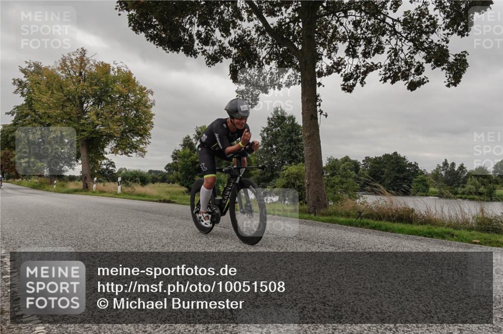 30.08.2026 - Elbe Triathlon Hamburg Michael Burmester http://msf.ph/oto/10051508 30.08.2026 10:17:05 Radfahren 681, 782, 826, 947 meine-sportfotos.de