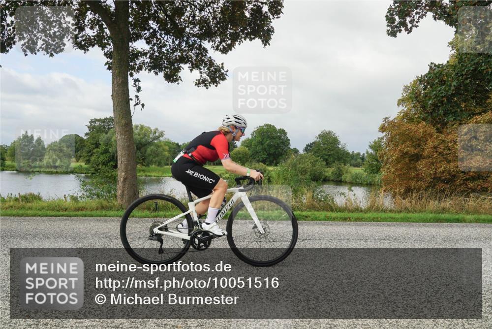 30.08.2026 - Elbe Triathlon Hamburg Michael Burmester http://msf.ph/oto/10051516 30.08.2026 09:56:49 Radfahren 543, 646, 771, 901, 912, 957 meine-sportfotos.de