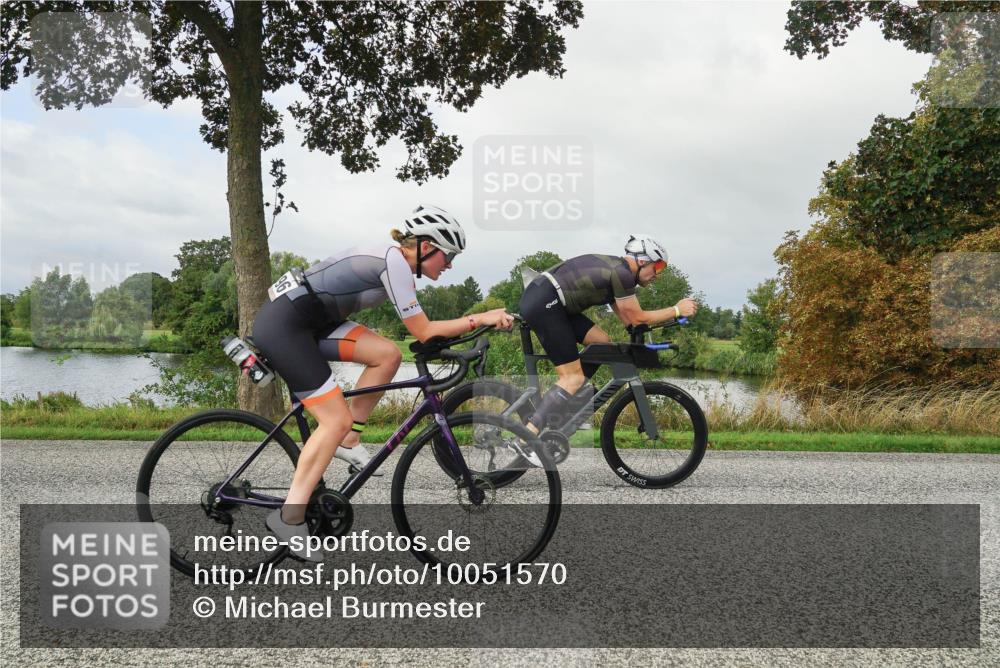 30.08.2026 - Elbe Triathlon Hamburg Michael Burmester http://msf.ph/oto/10051570 30.08.2026 09:57:25 Radfahren 261, 641, 658, 698, 747, 810, 887, 1896 meine-sportfotos.de